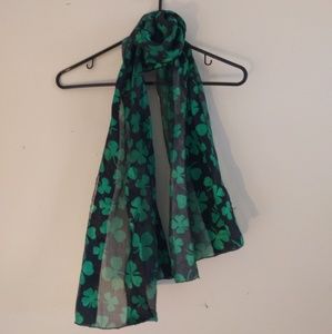 St. Pattys day scarf